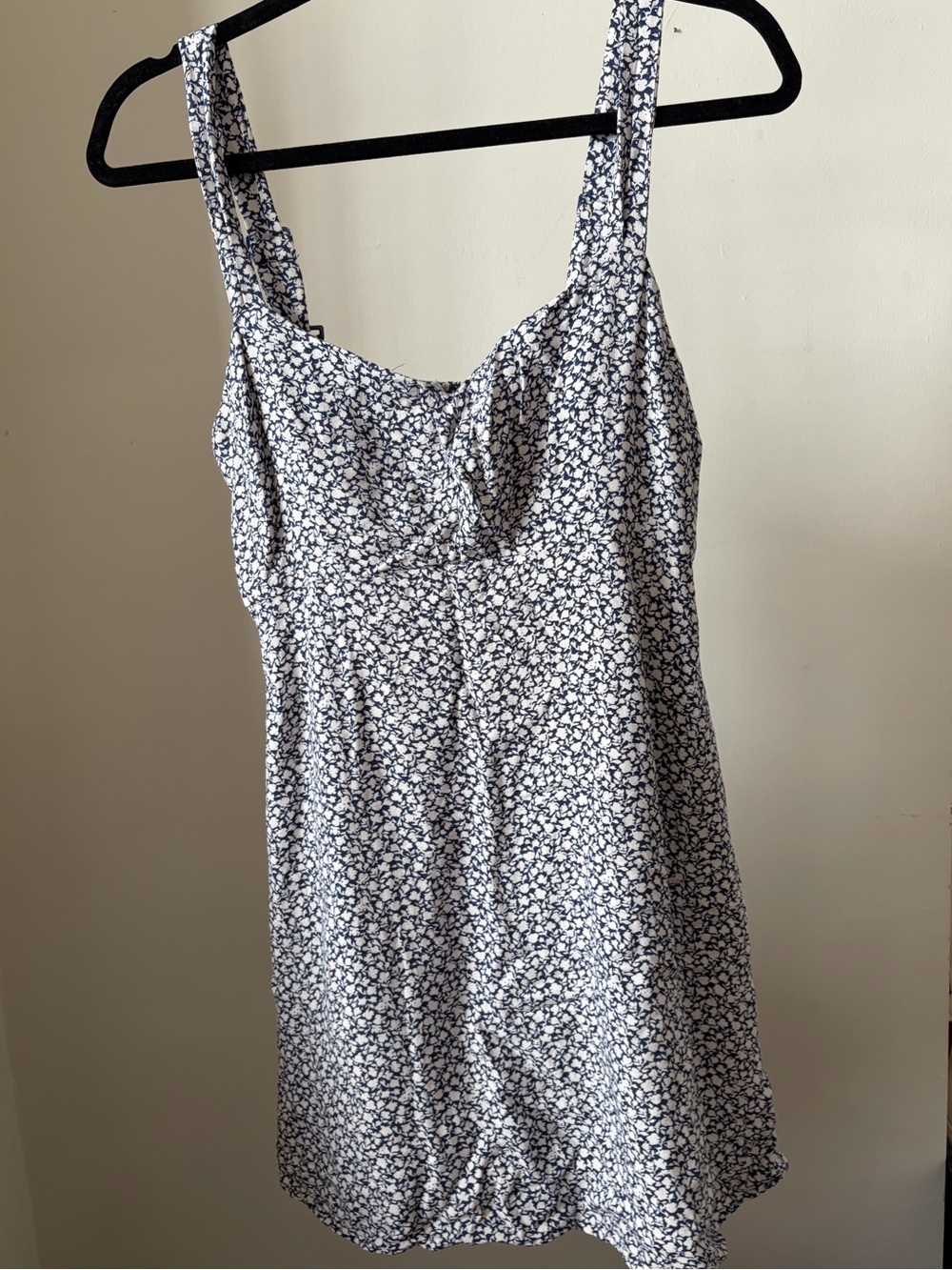 Old Navy Navy and White Floral Sundress size S